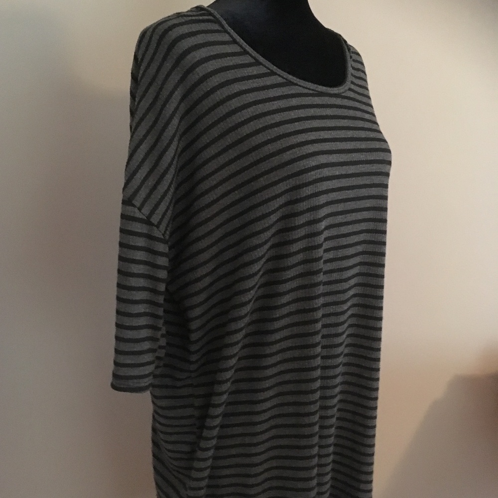 Gently Worn Agnes & Dora Black/Charcoal TALL Hi-Lo